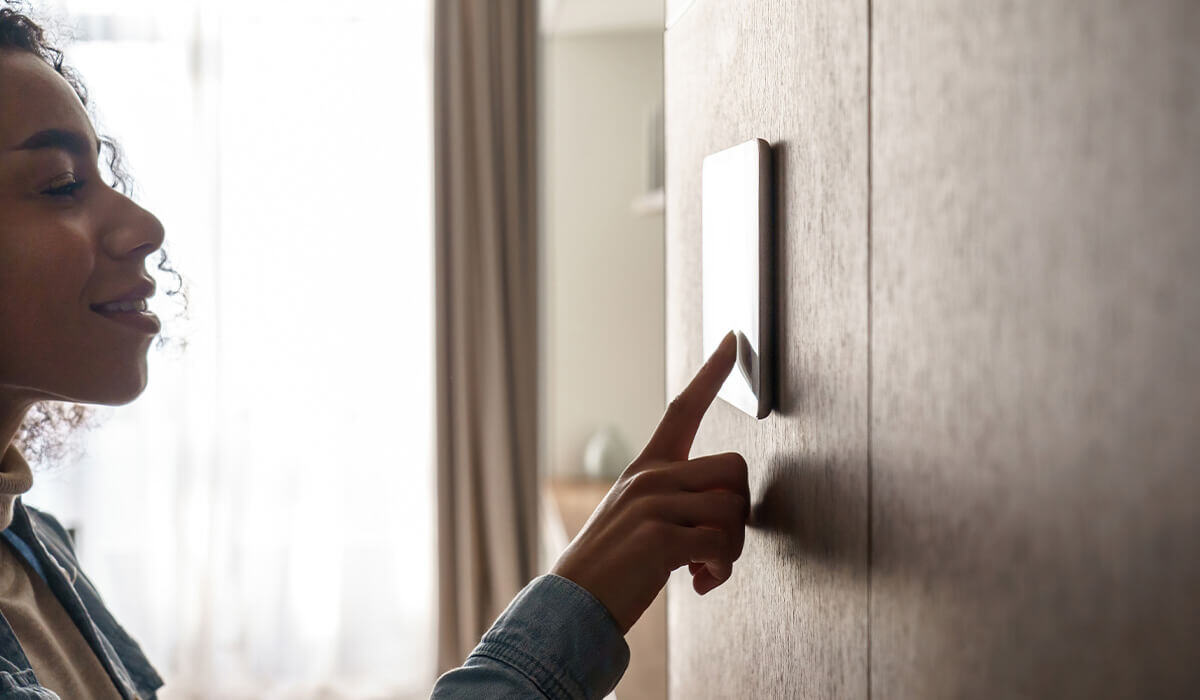 Insider Tips: The Best Home Security System to Stop Intruders